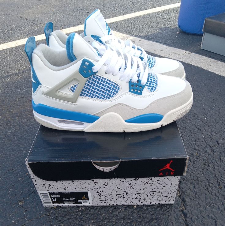 Air Jordan 4 Retro, Military Blue Off-White/Military Blue/Neutral Grey Size - 8m/9.5w (308497 - 105) New In Box Jordans 4 Blue, Military Blue 4s Outfit, Blue Jordan 4’s, Jordan 4s Blue, Light Blue Jordans, Jordan 4 Bleu, Baddie Shoes Sneakers, Shoes Jordan 4s, Jordan 4 Blue