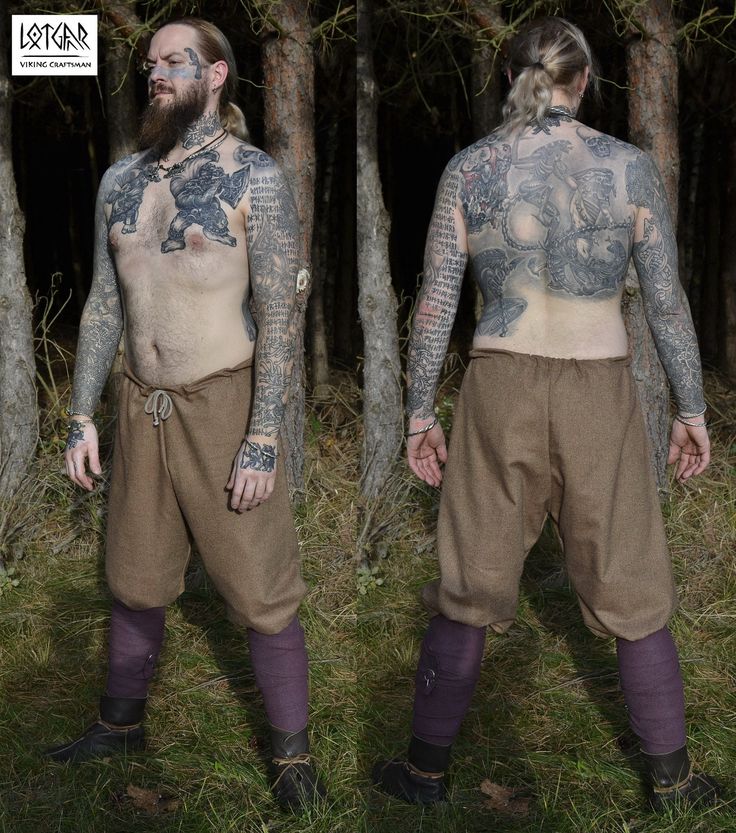 Viking woolen trousers ,machine sewn, wool.  It's perfect for viking reenactors. avaiable size: M , L, XL and XXL Viking Pants, Medieval Pants, Long Linen Shirt, Handmade Pants, Viking Woman, Linen Dress Women, Jumpsuit Men, Baggy Trousers, Fun Pants