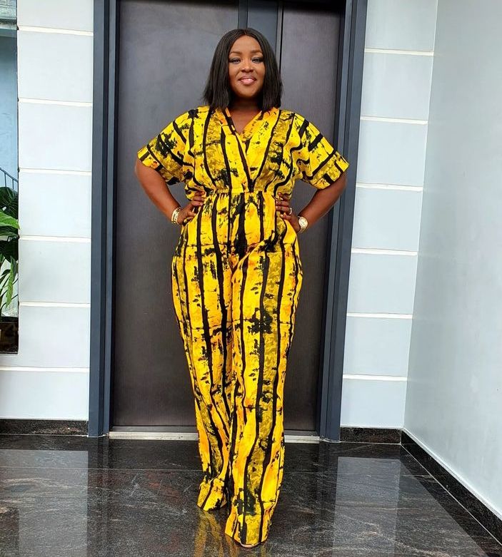 30+ stylish Ankara jumpsuit styles you should consider. - Stylish Naija Bubu Jumpsuit Styles, Adire Jumpsuit Styles, Jumpsuit With Ankara, Ankara Palazzo Jumpsuit, Palazzo Jumpsuit Outfit Classy, Ankara Jumpsuits For Women Casual, Ankara Jumpsuits For Women Classy, Latest Ankara Jumpsuit Styles, Ankara Jumpsuits For Women