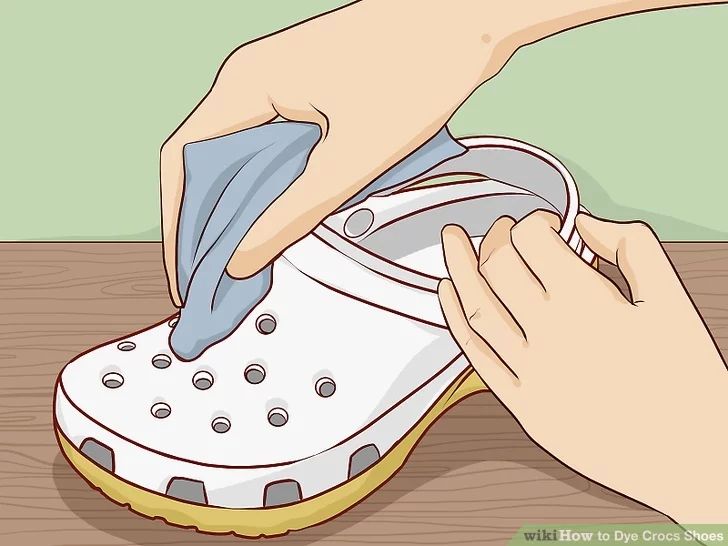 How to Dye Crocs Shoes: 11 Steps (with Pictures) - wikiHow Painted Crocs Shoes Diy, How To Paint Crocs Shoes Diy, Diy Crocs Shoes Paint, Painting Crocs Shoes Diy, Croc Painting Ideas, Paint Crocs, Croc Sandles, Painted Crocs, Customized Crocs Shoes