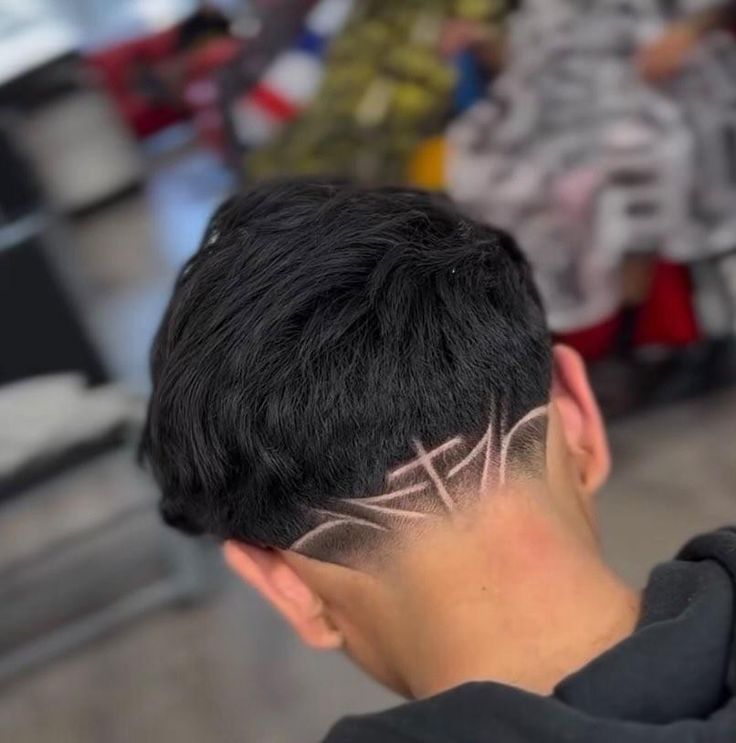 Design On Hair For Men, Haircut Designs For Men Back Taper, Mens Haircut Designs Taper Fade, Back Haircut Designs, Low Fade Design Haircut, Low Taper Back Design, Boy Design Haircut, Haircut Designs For Men Back Of Head, Back Hair Designs Men