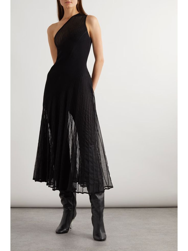 ALAÏA Archetypes asymmetric one-shoulder ribbed-knit midi dress | NET-A-PORTER Alaia Dress, Runway Dresses, Mode Inspo, Knit Midi, Knit Midi Dress, Sheer Dress, Didi, Looks Style, Fancy Dresses