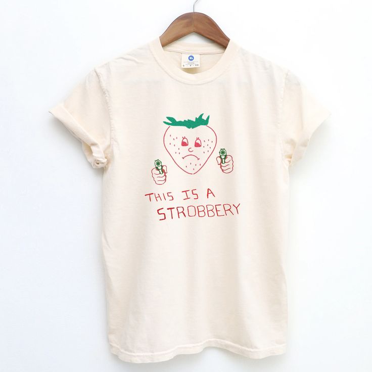 This is a Strobbery Retro Unisex T-Shirt – SummerLaundry Tela, Painted Tshirt Ideas, Funny Graphic Tees For Women, Funky T Shirts, Shirt Craft, Fun Tshirt, Silly Clothes, Dog Mom Life, Funky Shirts