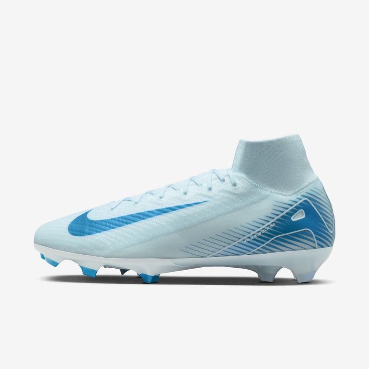 the nike vapor soccer shoe in white and blue