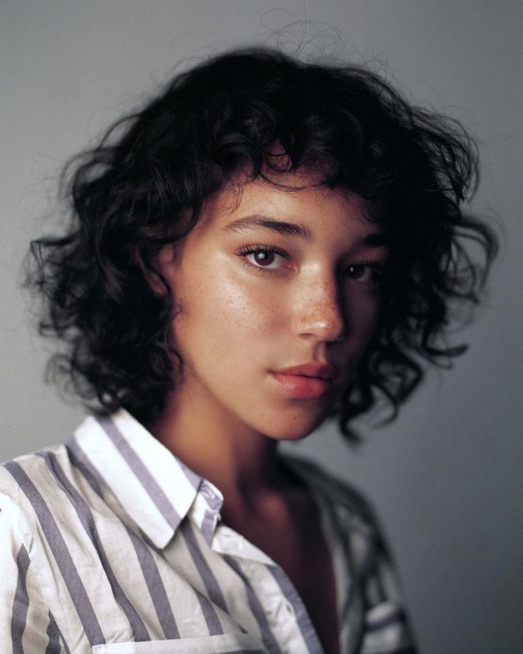 Tashi Rodriguez (@tashimrod) on Instagram: “@arisjeromestudios ✨” Tashi Rodriguez, 얼굴 그리기, Aesthetic People, Hair Curly, Puerto Rican, Interesting Faces, People Photography, Pretty Face, Face And Body