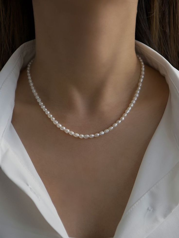 Danty Pearl Necklace, Pearl Short Necklace, Pretty Pearl Necklace, Short Pearl Necklace, Perl Neckles Simple, Dainty Pearl Jewelry, Trendy Pearl Necklace, Peral Necklace, Cute Pearl Necklace