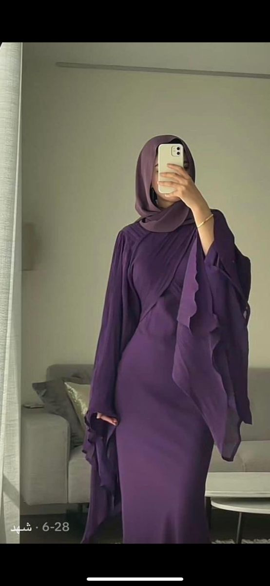 Purple Dress Hijab Outfit, Cute Hijabi Dresses, Modest Dresses Hijab, Dress For Hijab Girl, Purple Dress Hijab, Hijabi Prom, Hijabi Prom Dress, Purple Abaya, Long Dress Hijab