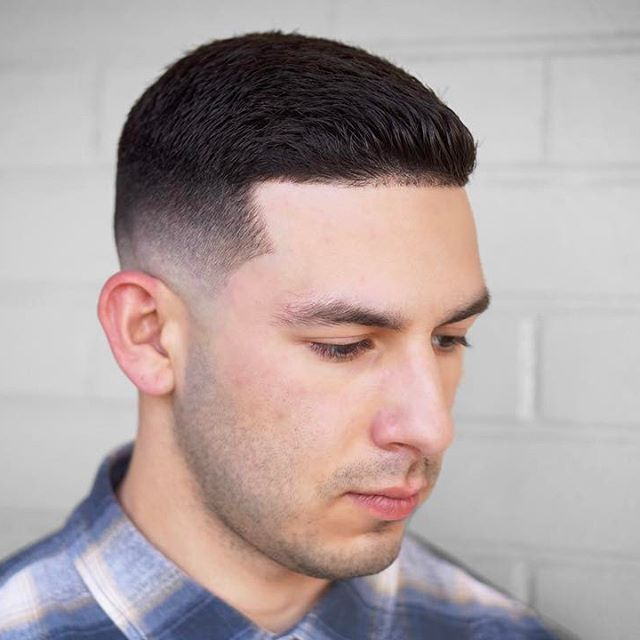 One inch textured top, shortened near the crown for convenience. Low bald gradient blended into length. Lined-up with a straight razor.  #thesicilianbarber #calivibes Hair Clipper Sizes, Side Haircut, Razored Haircuts, Top Hairstyles For Men, Buzz Cut Hairstyles, Haircut Pictures, Men's Hairstyles, Textured Top