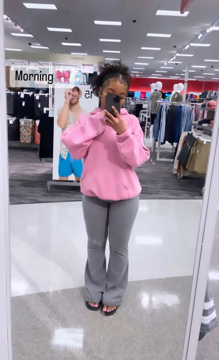 Pink Top Grey Pants Outfit, Cute Fall Outfits 2024, Mode Zara, Bible Notes, Cute Lazy Day Outfits, Cute Lazy Outfits, Lazy Outfits, Lazy Day Outfits, Chill Outfits