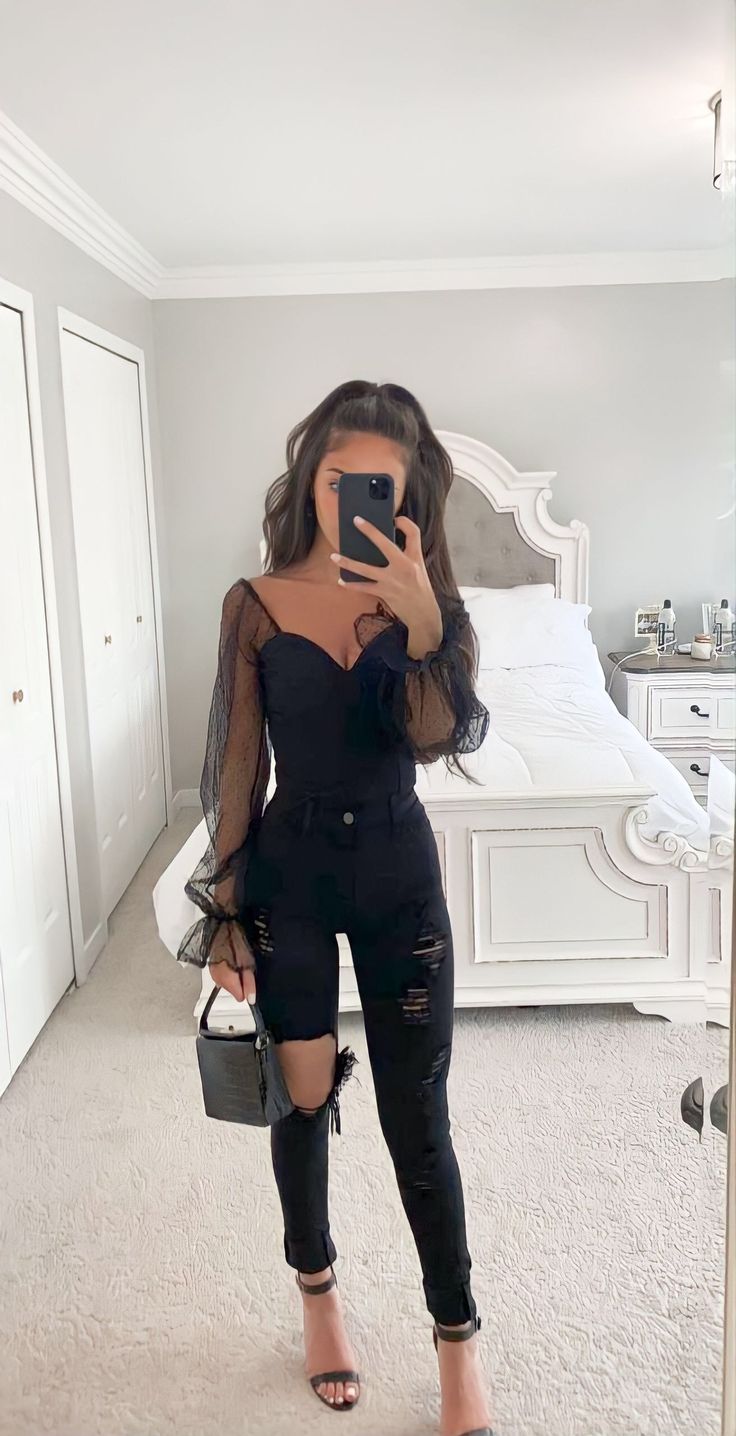 Elegantes Party Outfit, Miami Aesthetic, Winter Date Night Outfits, Bar Outfits, Miami Outfits, Dressy Casual Outfits, Vegas Outfit, Elegante Casual, Outfits Black