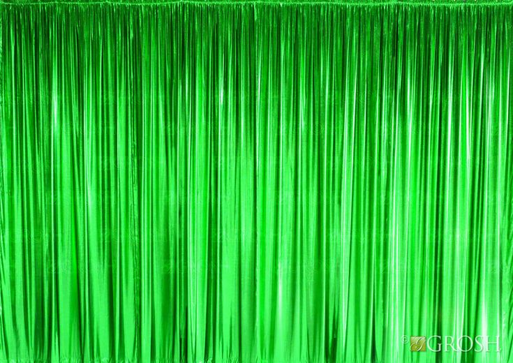 a green curtain that is very close to the ground