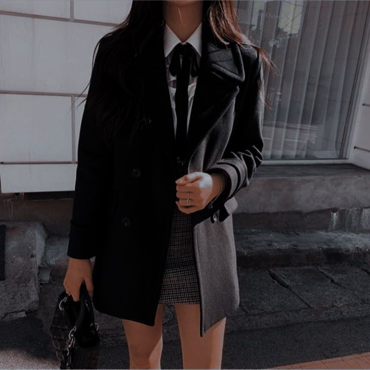 Private School Uniforms Aesthetic Black, Black Uniform Outfits School, Private School Uniforms Aesthetic, Black Uniform Outfits, Uniform Outfits Black, Black School Uniform, Uniform Aesthetic, Private School Uniforms, Boarding School Aesthetic