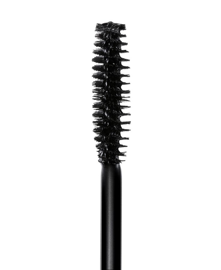 Create serious lash envy with Lorac's new Lux First Class Lash Mascara. The precision-tapered brush expertly lifts lashes to new heights, while the fibers comb through lash by lash, helping stretch them to infinity with the ultra-fine milled jet-black formula. Go ahead and layer those lashes with more mascara throughout the day, while the fluffy lightweight formula defies gravity and helps keep lashes soft to the touch. Lashes look and feel expensive, wrapped in conditioning panthenol and rice b Rice Brands, Mummy Pig, Mascara Review, Beauty Quizzes, Lash Mascara, Wispy Lashes, Black Mascara, Beauty Gift Sets, Mascara Lashes