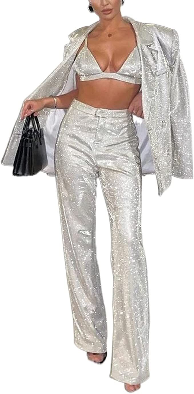 Sparkle Clubwear at Amazon Sparkly Blazer, Trendy Holiday Outfits, New Year’s Eve Outfit, Outfits New Year, Mommy Outfits, Nye Outfits, Gold Outfit, Silver Party, New Years Outfit