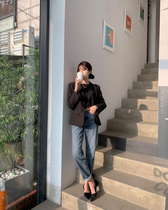 Korean Office Fashion, Y2k Lifestyle, Study Outfit, Korean Fashion Work, Summer Office Outfits, Work Outfit Ideas, Outfit Korean Style, Work Outfit Office, Minimalist Fashion Women