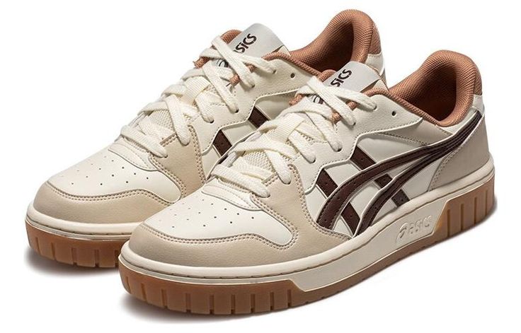 Asics Court Mz 2.0 'White Brown' 1203A405-101 Breaking Gender Stereotypes, Women Leadership Quotes, Women Leadership, Photographie Indie, Quotes Empowering, Leader Quotes, Gender Stereotypes, Dr Shoes, Pretty Shoes Sneakers