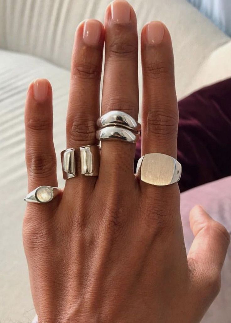 Baby Gold Rings, Engagement Ring Rose Gold, Diy Schmuck, Jewelry Inspo, Bling Bling, Jewelry Ideas, Ring Verlobung, Fashion Ideas, Jewelry Inspiration