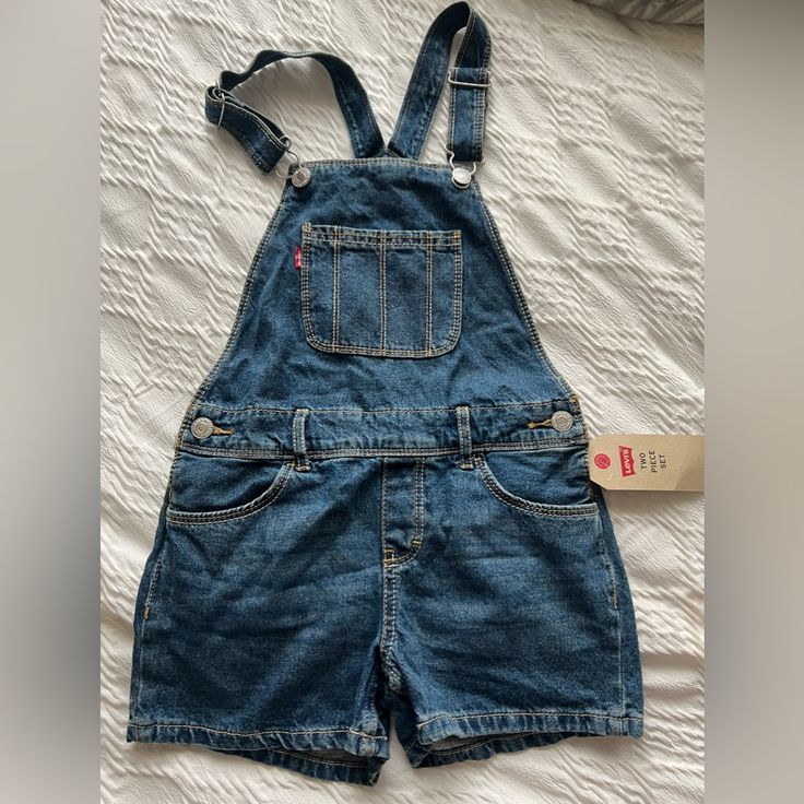 Adorable Brand New Levi’s Short All Overalls Unisex Size 7/8 New With Tags Overall Fits, Overalls Cute, Levis Overalls, Senior Overalls, Overalls Shorts, Xmas Wishlist, Dream Kids, Short Overalls, List Ideas