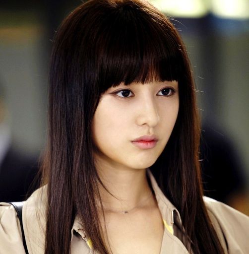 kim ji won bangs Eyeliner Cateye, Heirs Korean Drama, Bangs Long Hair, Asian Actresses, Shu Qi, Irene Kim, Kim Ji Won, Long Hair With Bangs, Korean Star