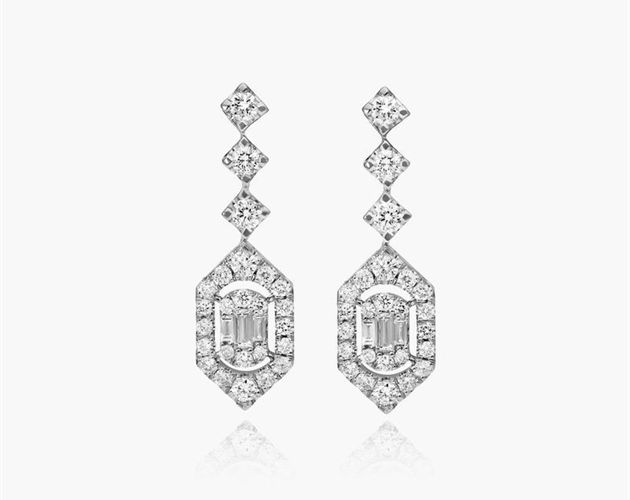 14K White Gold Art Deco Composite Diamond Drop Earrings. The dazzle of these earrings is undeniable. Set in a stunning art deco style, these earrings ooze elegance. Art Deco Diamond Earrings For Formal Occasions, Art Deco Diamond Drop Earrings For Formal Occasions, Art Deco White Gold Diamond Earrings, Art Deco Diamond Cut Earrings, Art Deco Diamond Accent Wedding Earrings, Art Deco White Gold Drop Earrings, Art Deco Diamond Earrings Hallmarked, Jewelry Sketching, Real Diamond Earrings