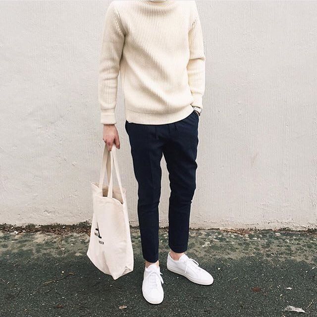 Common Projects Outfit Men, White Sneakers Men Outfit, Common Projects Outfit, Sneakers Men Outfit, Minimalist Fashion Men, White Sneakers Men, Common Projects, Men Fashion Casual Outfits, Mens Winter Fashion