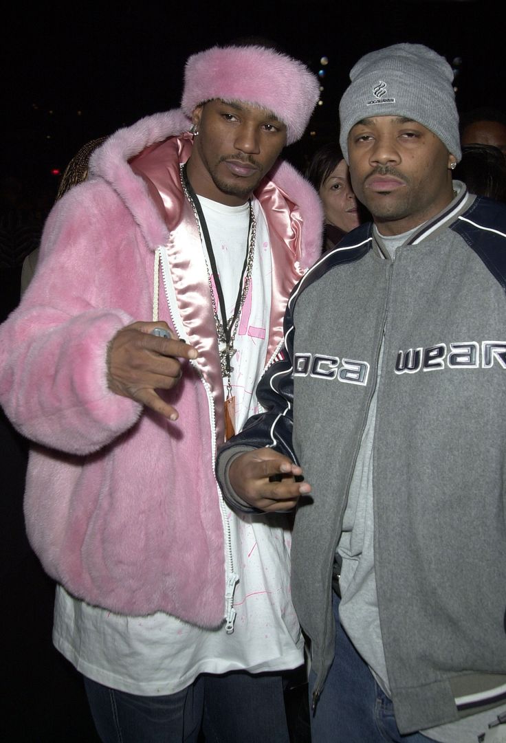 Y2k Celebrity Fashion, 2000s Costume Ideas, Costume Ideas For Guys, 2000s Costume, Masculine Fits, Killa Cam, Flow 2000, 2000s Hip Hop Fashion, Bday Aesthetic