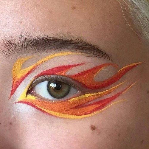 #Fire: Mulan Makeup, Avani Makeup, Makeup Verde, Kylie Jenner Makeup Look, Mexican Makeup, Soft Make-up, Fire Makeup, Purple Makeup Looks, French Makeup