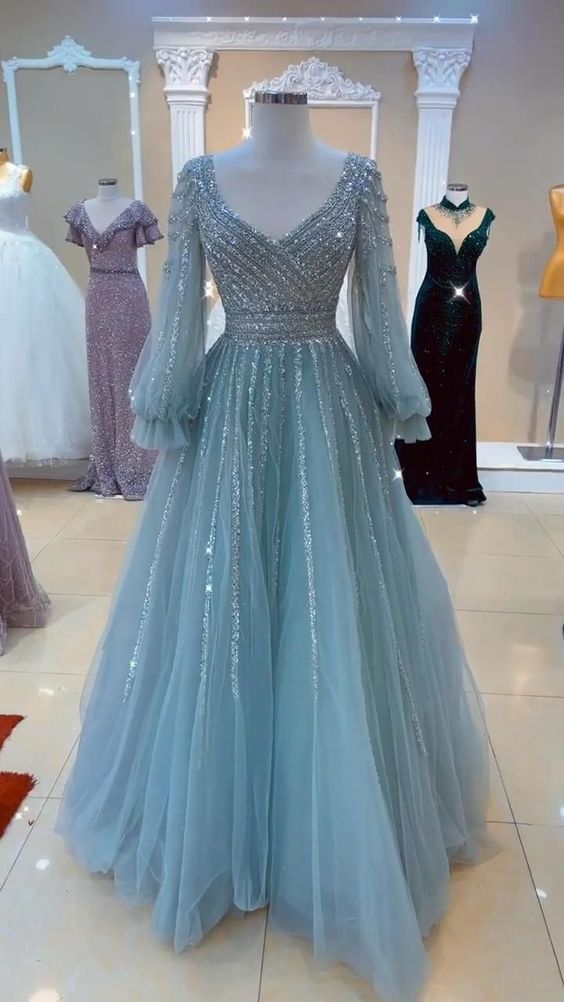 Party Wear Gowns, Long Frock Designs, Long Gown Design, Latest Bridal Dresses, Long Frock, Simple Gowns, Pakistani Fancy Dresses, Fancy Dresses Long, Designer Dresses Casual