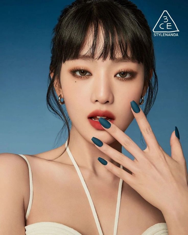 G-idle Minnie, G I Dle Minnie, Asian Eye Makeup, August 22, Female Photographers, Vogue Korea, G I Dle, Makeup Inspo, Role Models