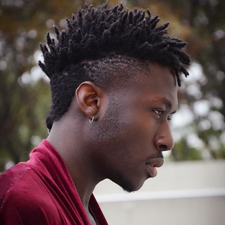 # Haircut With Dreads, Afropunk Futurism, Dreadlocks Man, High Top Fade Haircut, Top Fade Haircut, Cabelo Black, Fade Haircuts For Men, Black Hair Cuts, Jah Rastafari