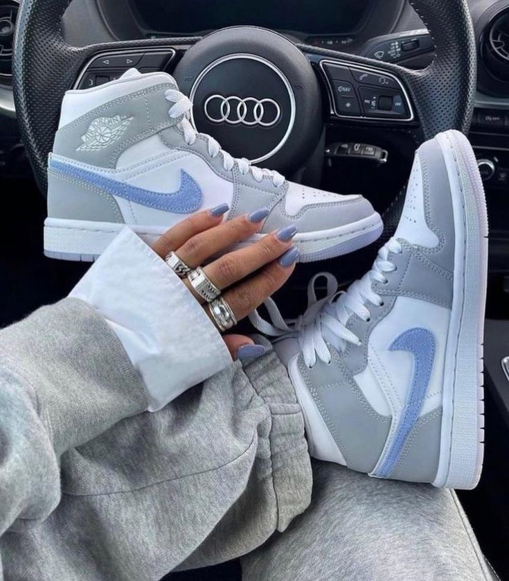 These ultra-rare Blue Gray Custom Air Jordan 1s combine premium materials and craftsmanship with fresh original design. Perfect for any shoe collector, these shoes will be a unique and stylish addition to any wardrobe. The perfect gift for friends, family, that special someone, or yourself ✨ - Exactly as shown in the pictures. - Brand New & Authentic. 💯 - Hand Painted with attention to detail. 👨‍🎨 - Waterproof and Flexible. ❤️ - Unisex model. Please refer to the Size Chart. - Free Worldwide S Nike Blazer Outfit, Wallpaper Nike, Trendy Shoes Sneakers, Nike Shoes Girls, Dr Shoes, Nike Fashion Shoes, Jordan Shoes Girls, Preppy Shoes, Pretty Shoes Sneakers