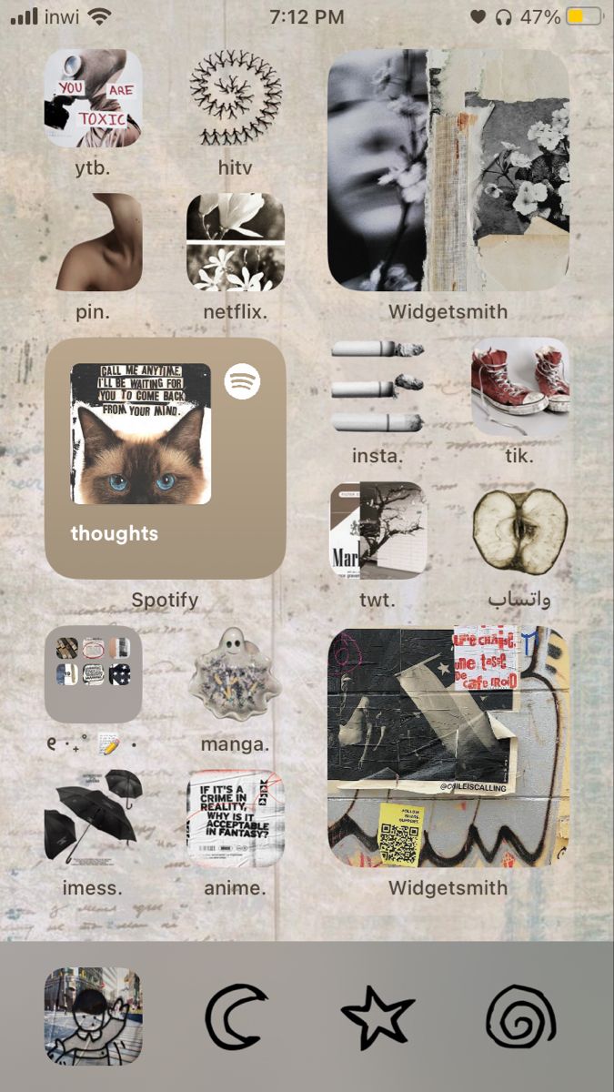 an iphone screen with many different pictures and words on the phone, including cat's head