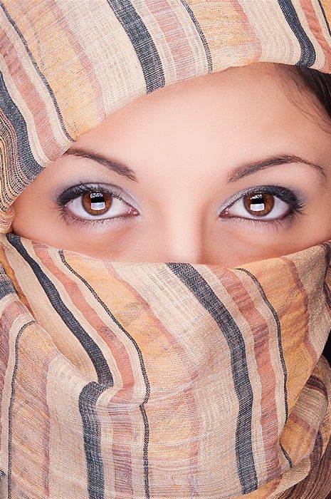 Rosy Lips, Most Beautiful Eyes, Hijabi Style, Beautiful Muslim Women, What To Say, We Are The World, For Your Eyes Only, Cute Eyes, Your Lips