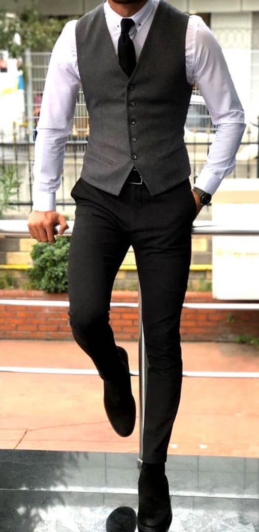 Simple Wedding Men Outfit, Business Vest Outfits Men, Mens Fashion With Vest, Men’s Suit With Vest, Men Vest Wedding Outfit, Vest Suits For Men, Suits Vest Men, Suits With Vest For Men, Men’s Waistcoat Outfit