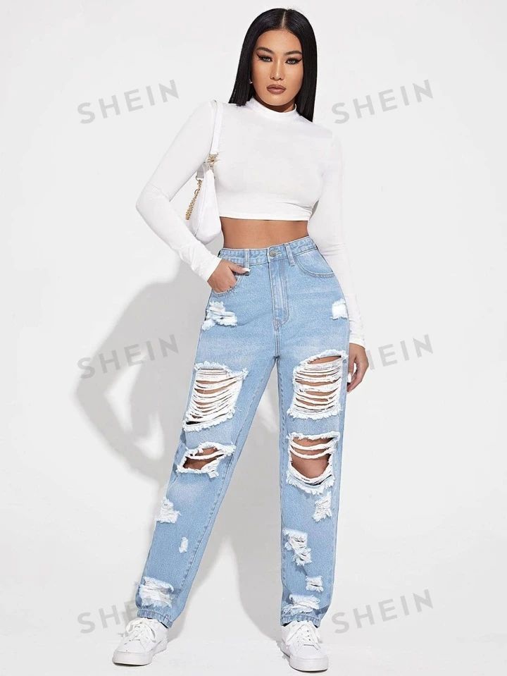 SHEIN EZwear Ripped Detail Boyfriend Jeans | SHEIN USA Ripped Jean Outfit Ideas, Boyfren Jeans Outfits, Pantalon Roto Outfits, How To Style Boyfriend Jeans, Pantalones Mom Jeans, Ripped Boyfriend Jeans Outfit, Jeans And Crop Top Outfit, Pantalon Mom, Pantalones Boyfriend