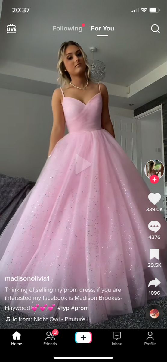 Ballgown Grad Dresses, Cute Light Pink Prom Dresses, Light Pink Puffy Prom Dress, Pink And White Sweet 16 Dress, Big Prom Dresses Ball Gowns Pink, Sweet 16 Pink Theme Dress, Ballgown Prom Dress Pink, Pink Prom Dresses Princess, Pink Ballgown Prom Dress