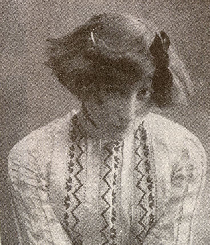 Novelist Colette, born Sidonie-Gabrielle Colette (1873). She's the author of more than 50 novels, including Gigi (1944), which was made into a movie. She died in 1954 at 81 years old, the first woman in the history of France to be given a state funeral—6,000 people filed by her casket & covered it in flowers. "Sit down and put down everything that comes into your head and then you're a writer. But an author is one who can judge his own stuff's worth, without pity, and destroy most of it." Women Writers, Writers And Poets, Book Writer, Favorite Authors, Belle Epoque, Vintage Photography, Black And White Photography, Poets, Old Photos