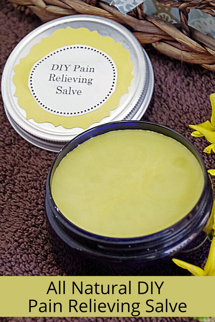 Pain Relief Salve, Healing Salve Recipe, Homemade Salve, Salve Recipes, Muscle Rub, Tiger Balm, Herbal Salves, Healing Salves, Diy Kosmetik