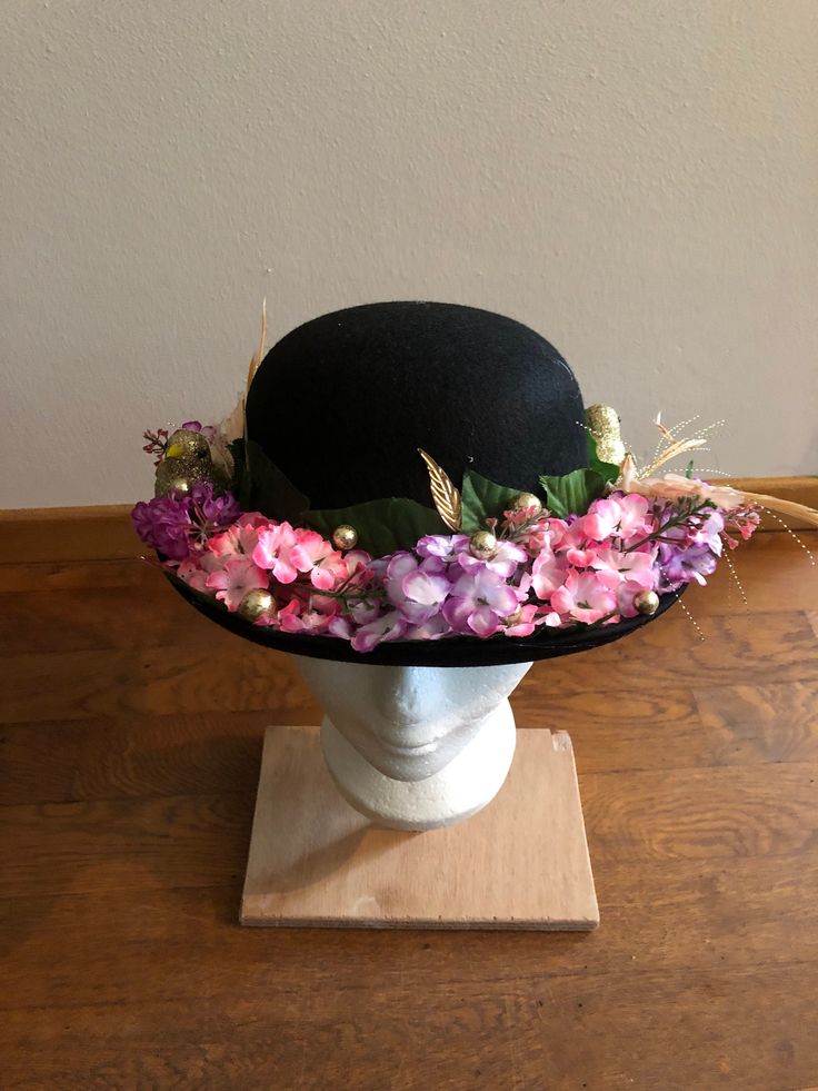 I did not make the hat myself, I upcycled it by embellishing it with flowers and golden birds. Styrofoam Ball, Bowler Hat, Costume Hats, Costume Accessories, Melon, The Netherlands, Headpiece, Netherlands, Embellishments