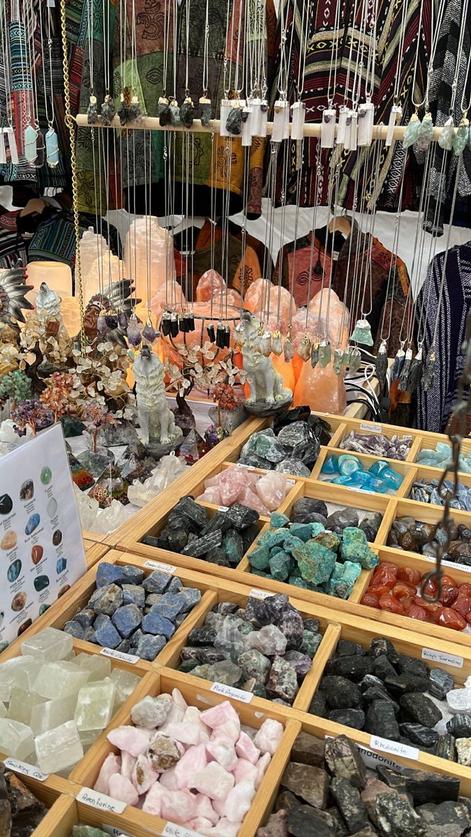 Metaphysical Business, Witchcraft Shop Aesthetic, Magic Store Aesthetic, Metaphysical Shop Aesthetic, Witchy Shop Aesthetic, Spiritual Shop Aesthetic, Witchy Store, Witch Shop Aesthetic, Witchy Shop