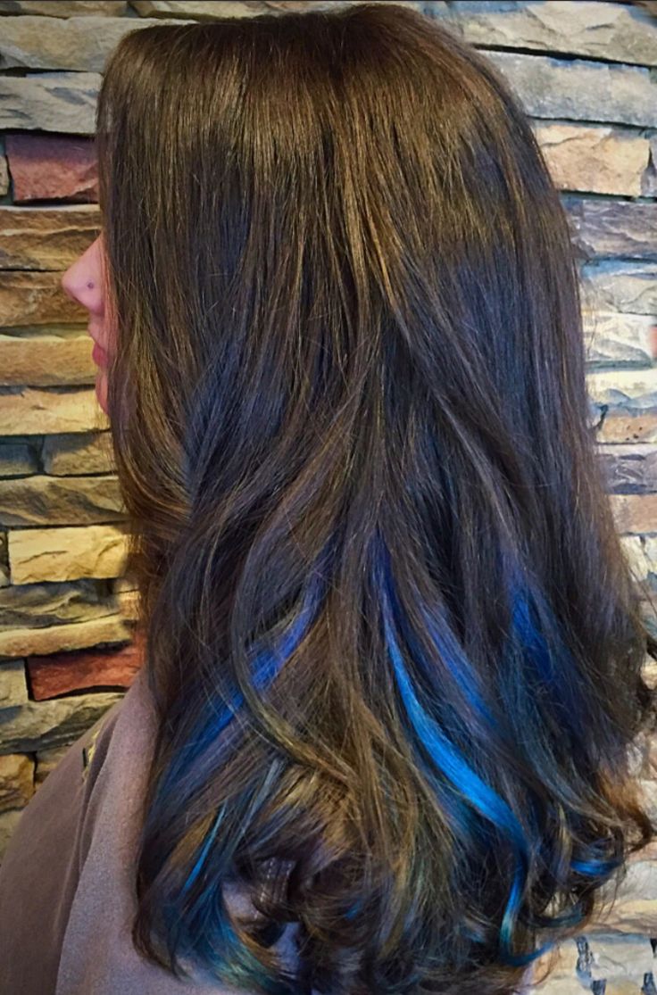 Blue Hair Streaks, Blue Brown Hair, Blue Hair Highlights, Underlights Hair, Peekaboo Highlights, Peekaboo Hair, Hair Color Streaks, Hair Streaks, Blue Streaks