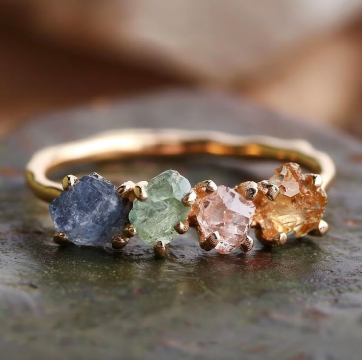 Raw Sapphire Mother's Ring, Raw Engagement Ring, Multistone Gemstone Ring, Colorful Gemstone Ring, Unique Rainbow Ring, Raw Stone Rings - Etsy Raw Engagement Ring, Raw Stone Rings, Raw Stone Engagement Rings, Gemstone Rings Unique, Birthstone Engagement Rings, Raw Sapphire, Mother's Ring, Bijoux Art Nouveau, Rainbow Ring