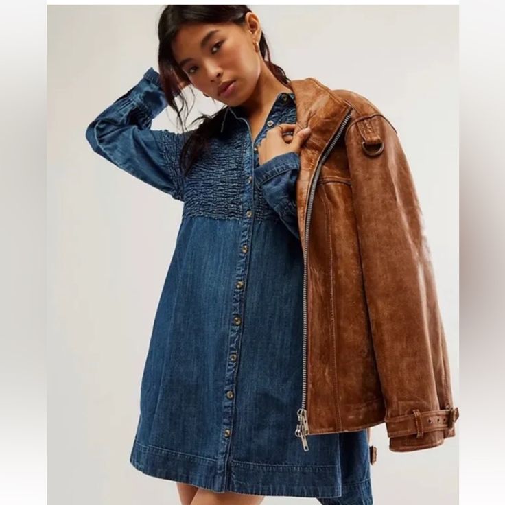 Free People Denim Find Me Now Mini Dress Textured Button Front Blue New Without Tags * Size: Small Retail Price $148 Cotton 46" Around Bust 33" Long Button Front Dress, Free People Denim, Free People Dresses, Me Now, Free People Dress, Stylish Sneakers, Free People, Blue Color, Mini Dress