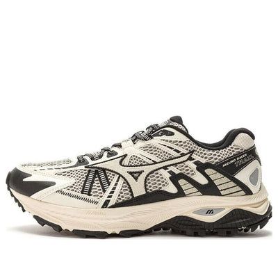 Mizuno Racer Trail D1GH223801 (SNKR/Unisex/Low Top/Non-Slip/Wear-resistant) Mizuno Shoes, Street Style Shoes, Marathon Running Shoes, Stylish Boots, Comfortable Sneakers, Black Running Shoes, Running Shoes Sneakers, Dream Shoes, Pretty Shoes