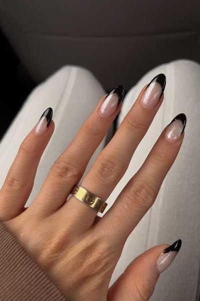 Black Metallic French Tip Nails, Black Nail Designs With Chrome, Black French Tip Nails Chrome, Black French Chrome Nails, Pointy Short Nails, Metallic Nails Black, Metallic Nails Gold, Nail Ideas Rose Gold, Black And Metallic Nails