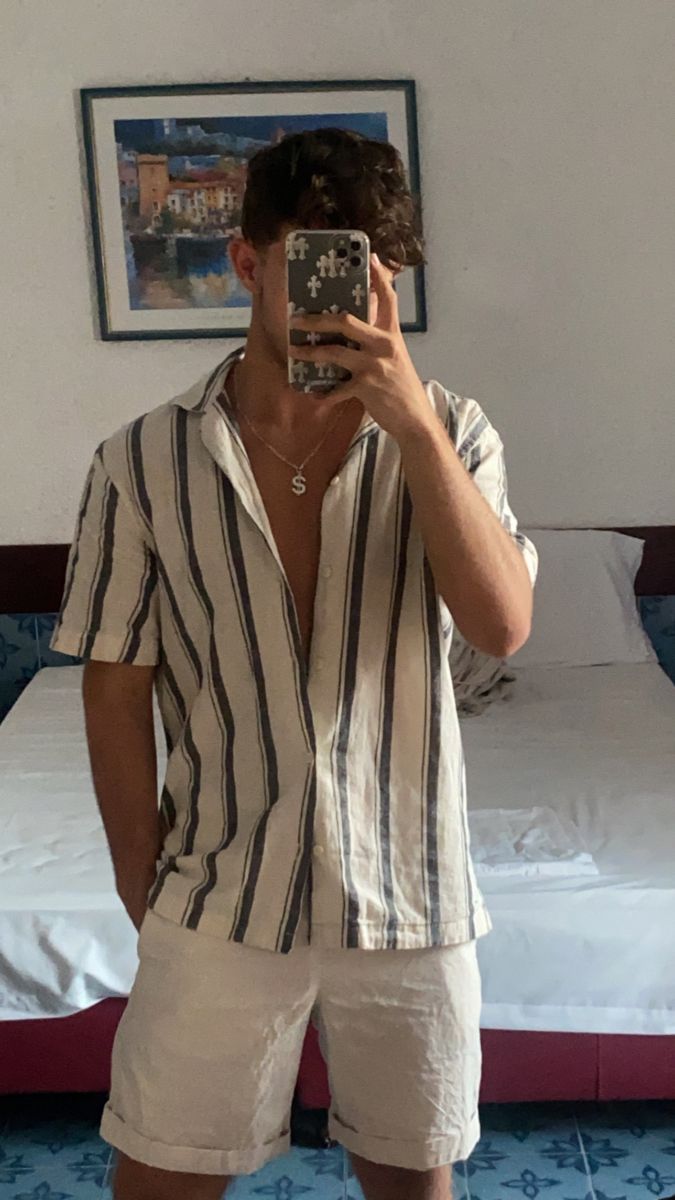 Vacation Outfits Men, Boyfriend Outfit, Classy Outfits Men, Mens Summer Outfits, Mens Casual Outfits Summer, 사진 촬영 포즈, Italy Outfits, Men Stylish Dress, Mens Casual Dress Outfits