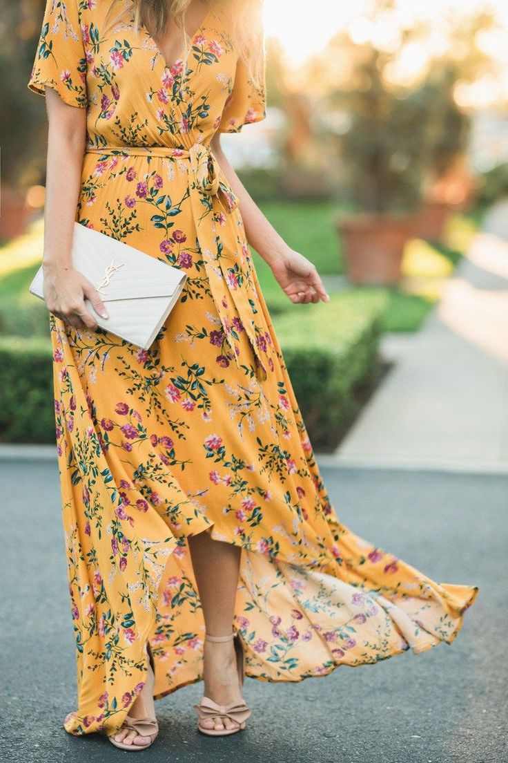 Bohemian Print Dress, Yellow Floral Maxi Dress, Elegant Mini Dress, Spring Maxi Dress, Maxi Dress Outfit, Bohemian Print, Stylish Clothes, Maxi Dress Wedding, Style Maxi Dress