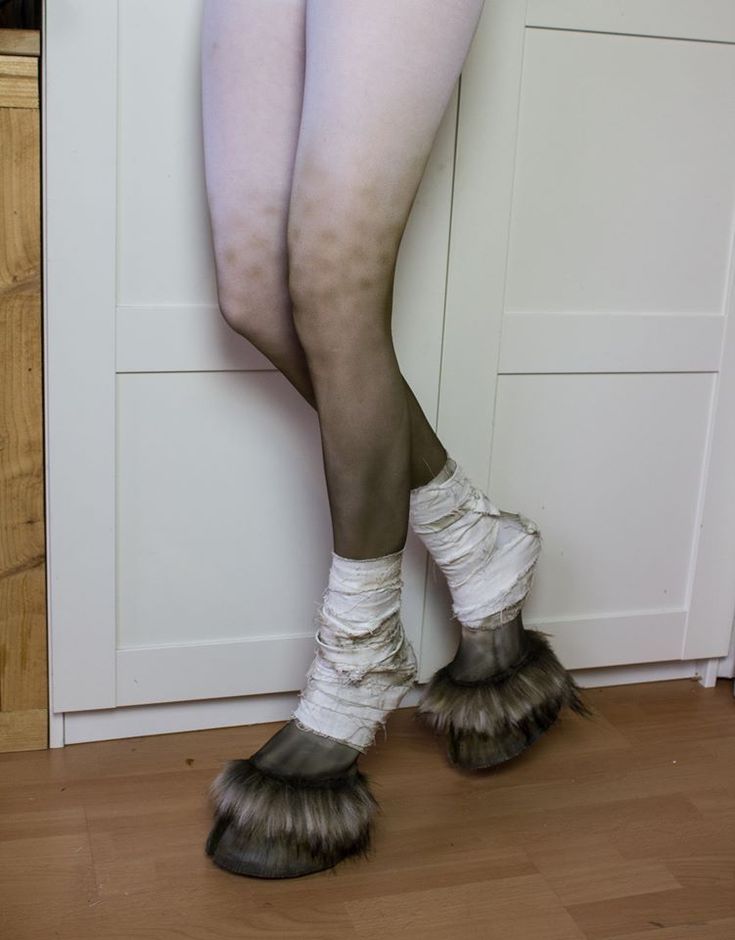 Hoofed Fursuits — Hoovy! ;) Hooves & other faun cosplay stuff... Cosplay Hooves, Faun Cosplay, Satyr Costume, Faun Costume, Hoof Shoes, Ren Faire Outfits, Fair Outfits, Dr Shoes, Ren Fair