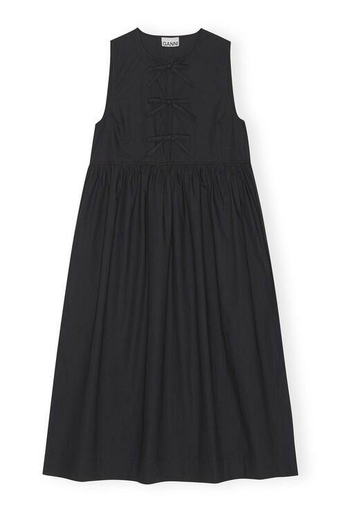 This Cotton Poplin Midi Dress is made from organic cotton. The dress is designed for a relaxed fit with an A-line silhouette and features a round neckline and three tie bands at the front. GANNI Sleeveless Cotton Poplin Midi Dress in Black | Women's Size 4 Ganni Dress, Size 12 Women, Satin Short, Linnet, Mode Inspo, Everyday Dresses, Look Casual, Black Midi Dress, Cotton Poplin