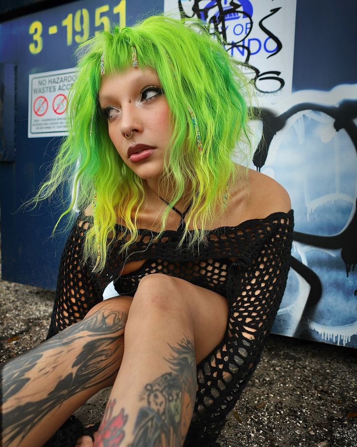 Cyber BRAT, absolutely in love with all the neon hair colors. Especially this acid green hair with the baby bangs ✨ Achieved using @pravana Neon green + Neon Yellow ✨ #pravana #bratsummer #neongreenhair #orlandovivids #themilkdistrict #althair #althairstylist #babybangs #cybergoth Neon Green Hair Ideas, Olive Color Hair, Neon Green Hair Color, Neon Purple Hair, Neon Yellow Hair, Bright Green Hair, Green Ponytail, Lime Green Hair, Neon Hair Color